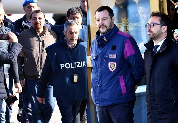 battisti_giustizia_borghese battisti_giustizia_borghese