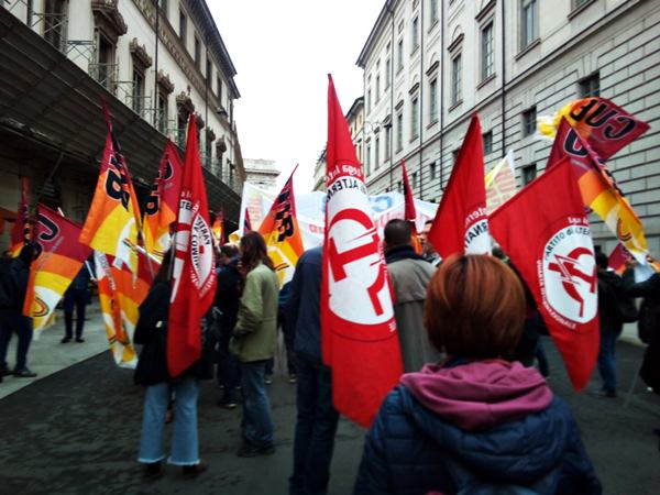 contro_la_manovra_economica contro_la_manovra_economica