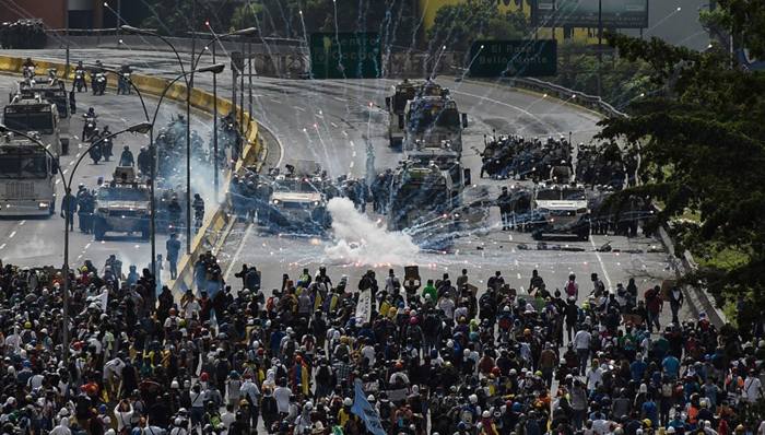 venezuela_polemiche_a_sinistra venezuela_polemiche_a_sinistra