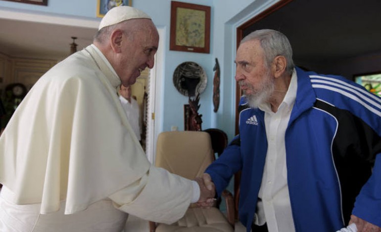papa-y-fidel-770x470 papa-y-fidel-770x470